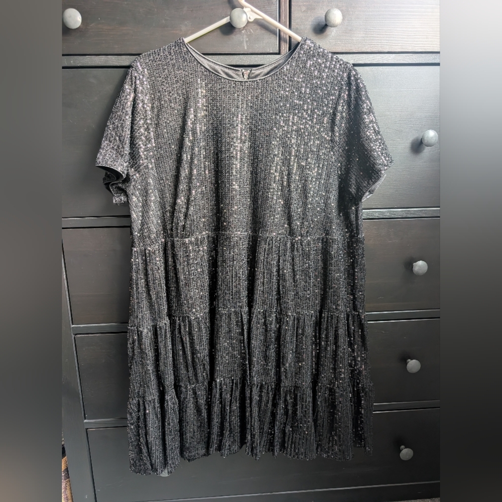 Lulu's Shimmering Black Sequin Mini Dress